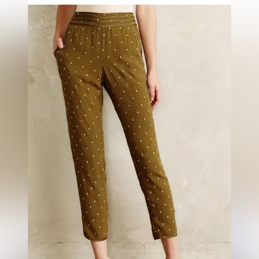 Olive Green Cropped Dot-Print Pants - Women